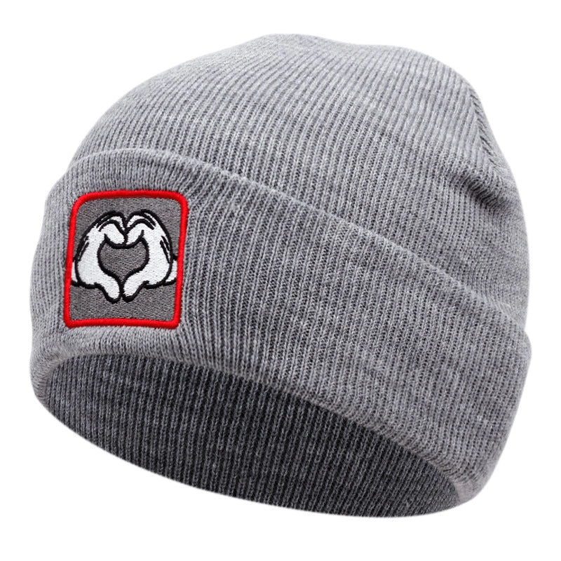 Cappelli invernali caldi lavorati a maglia con ricamo a cuore di Topolino, colore grigio.